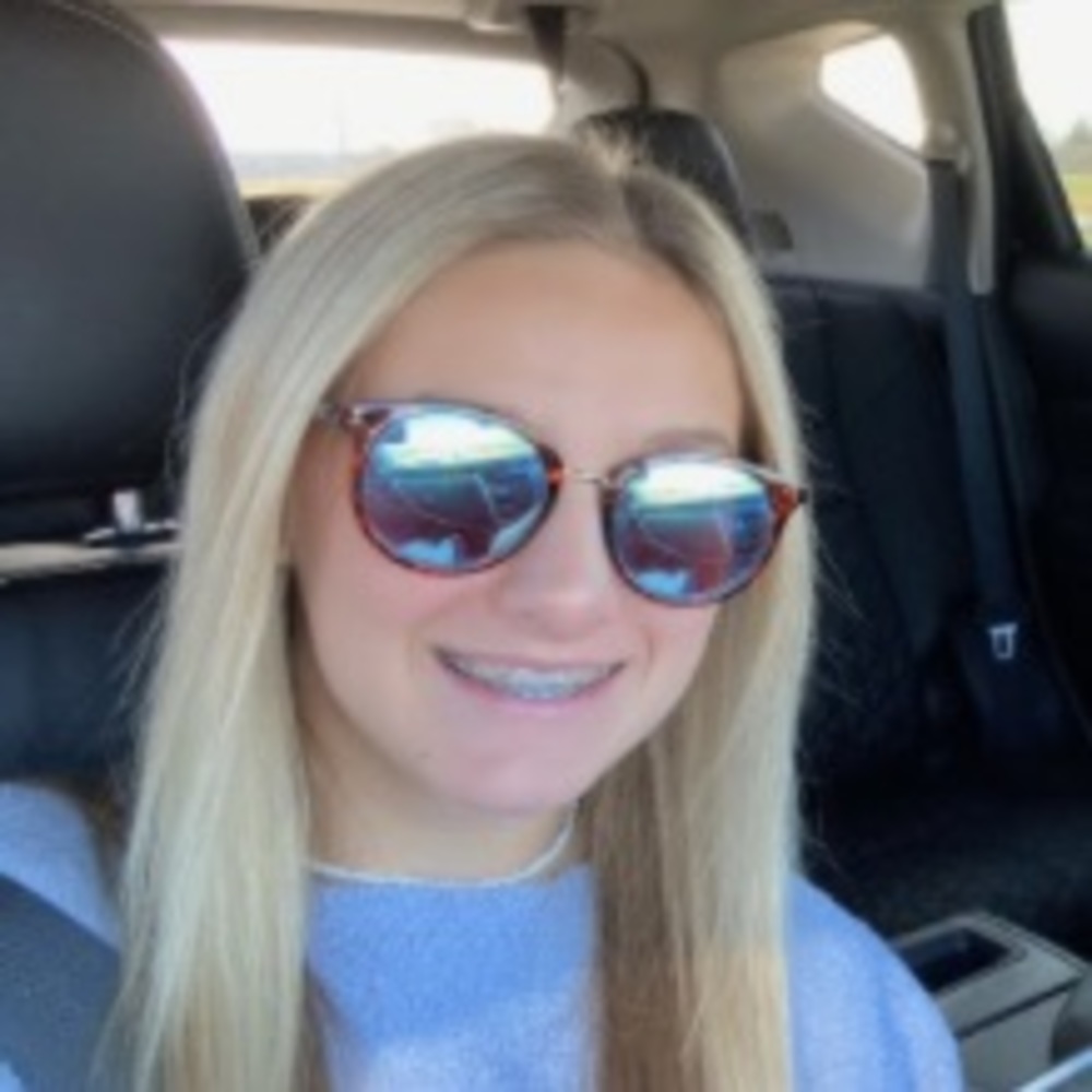 Meet your Posher, Amy